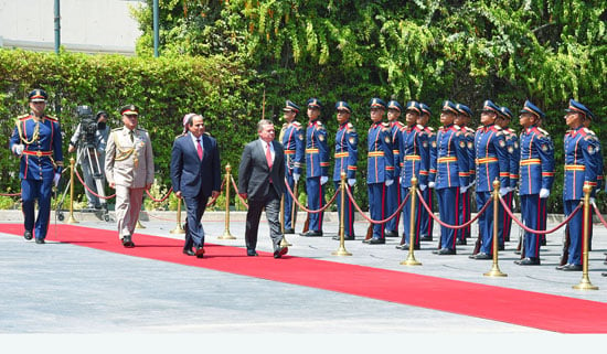 الرئيس السيسي والملك عبد الله الثانى خلال استعراض حرس الشرف